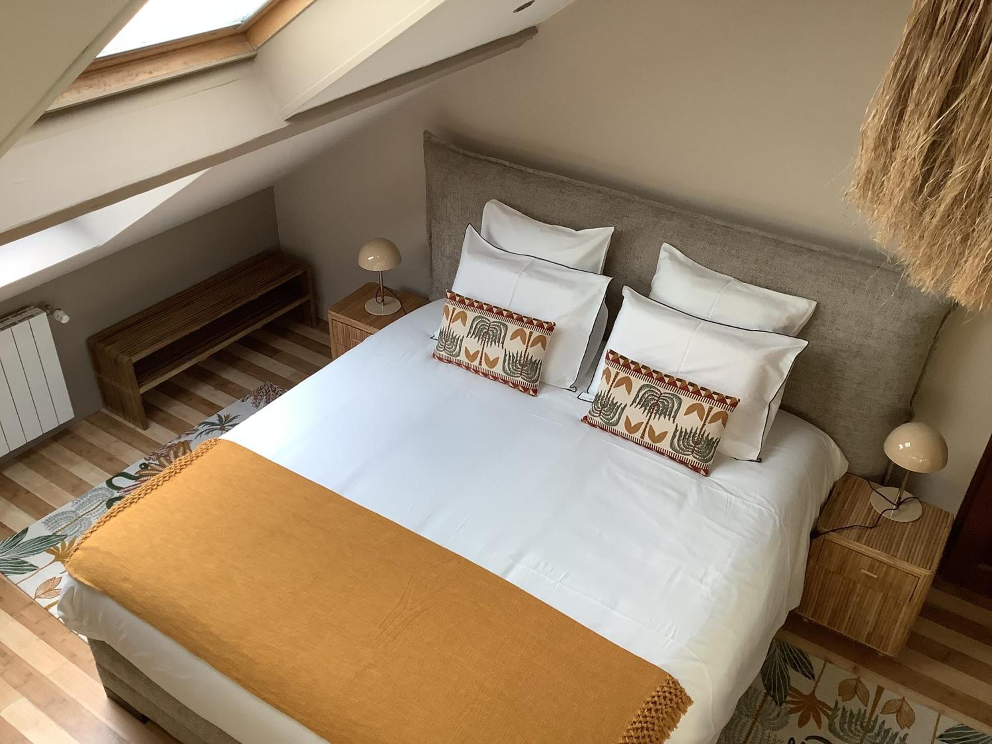 Manoir De La Croix-Sonnet Bed & Breakfast Trouville-sur-Mer Exterior photo