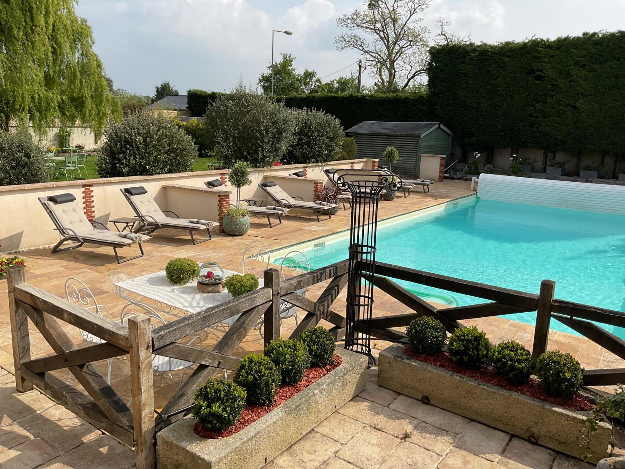 Manoir De La Croix-Sonnet Bed & Breakfast Trouville-sur-Mer Exterior photo